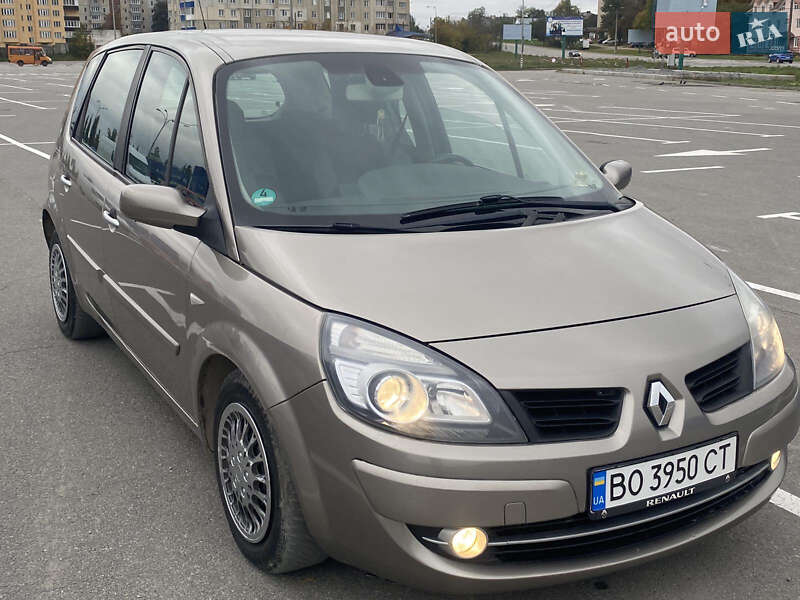 Хэтчбек Renault Megane 2009 в Каменец-Подольском фото 7 Хэтчбек Renault Megane 2009 в Каменец-Подольском