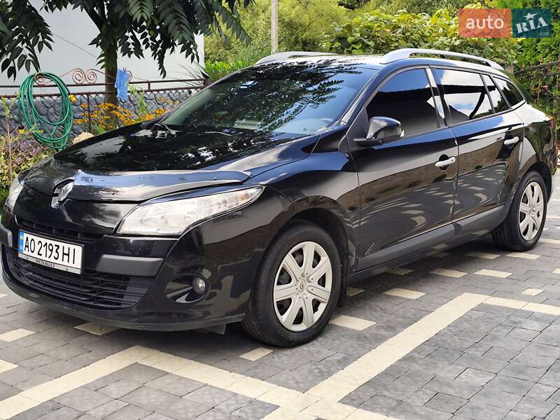 Універсал Renault Megane 2011 в Сваляві