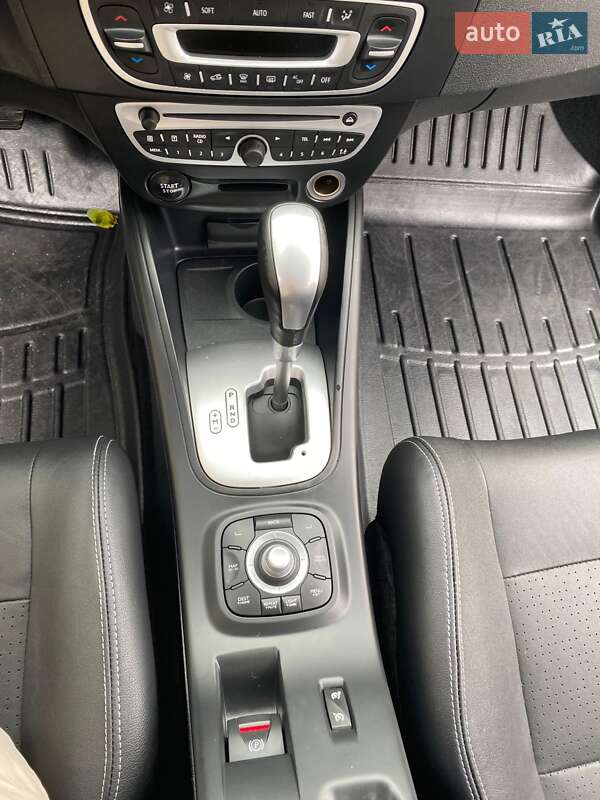 Универсал Renault Megane 2011 в Чернигове фото 20 Универсал Renault Megane 2011 в Чернигове