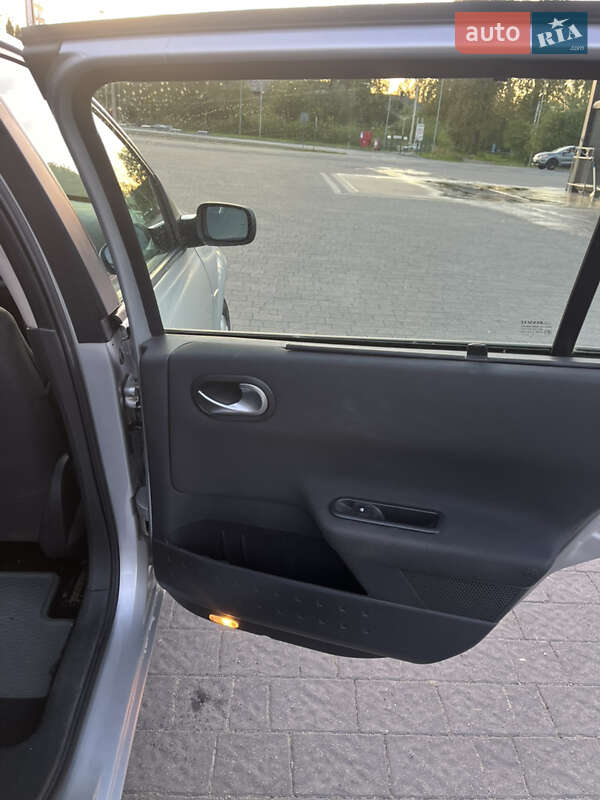 Универсал Renault Megane 2006 в Надворной фото 13 Универсал Renault Megane 2006 в Надворной