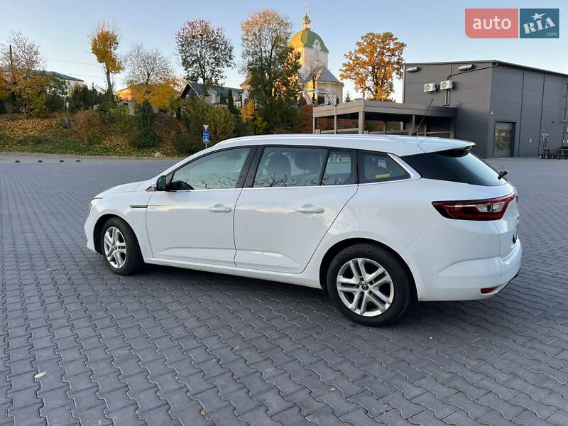 Универсал Renault Megane 2019 в Тернополе фото 24 Универсал Renault Megane 2019 в Тернополе