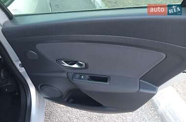 Універсал Renault Megane 2012 в  фото 6 Універсал Renault Megane 2012 в