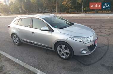 Універсал Renault Megane 2012 в  фото 2 Універсал Renault Megane 2012 в
