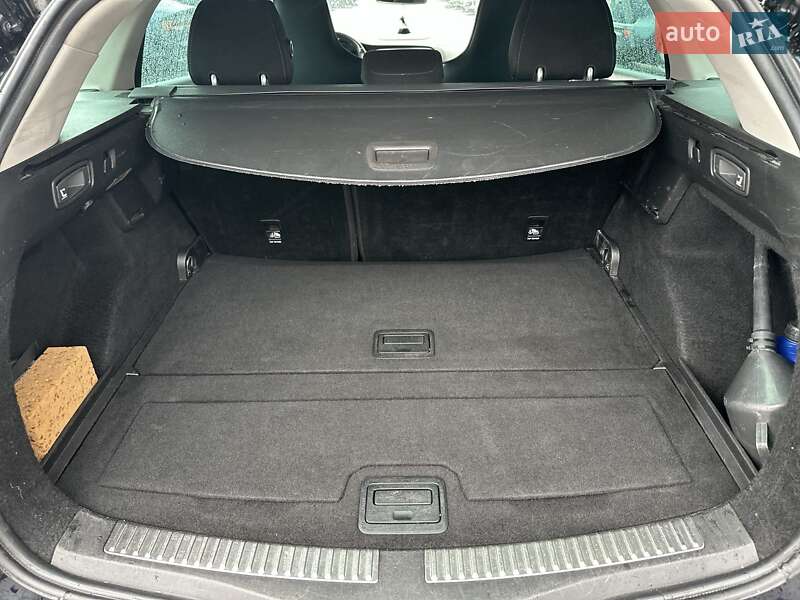 Універсал Renault Megane 2018 в Києві фото 28 Універсал Renault Megane 2018 в Києві