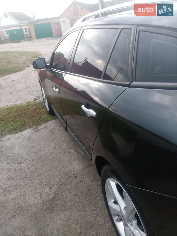 Универсал Renault Megane 2011 в Никополе фото 5 Универсал Renault Megane 2011 в Никополе
