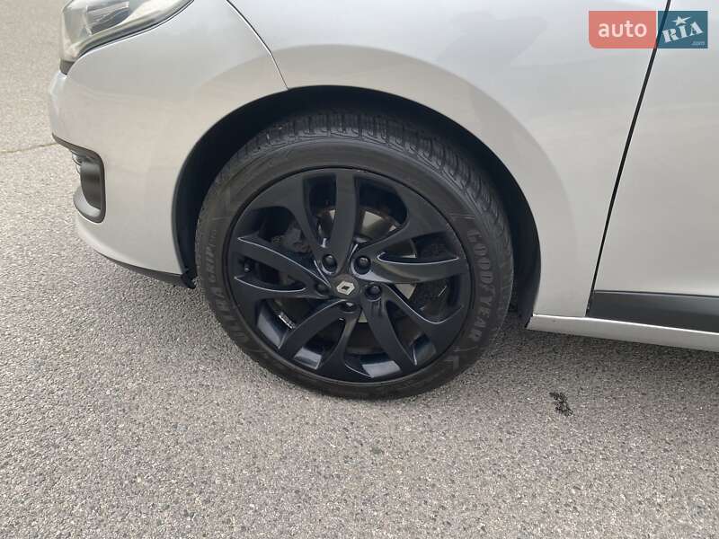 Хетчбек Renault Megane 2014 в Дніпрі фото 20 Хетчбек Renault Megane 2014 в Дніпрі