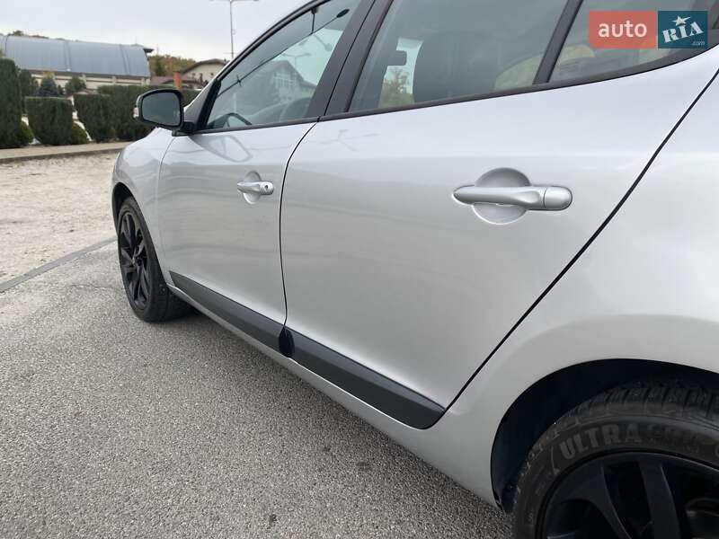 Хетчбек Renault Megane 2014 в Дніпрі фото 65 Хетчбек Renault Megane 2014 в Дніпрі