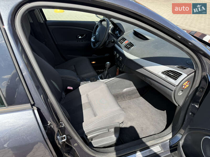 Универсал Renault Megane 2009 в Луцке фото 14 Универсал Renault Megane 2009 в Луцке