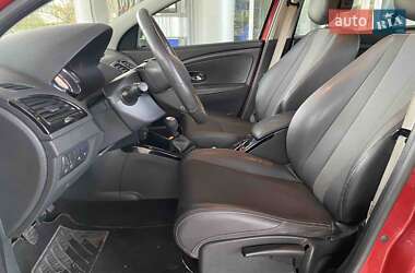 Универсал Renault Megane 2012 в 