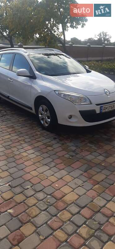 Renault Megane 2010 Renault Megane 2010