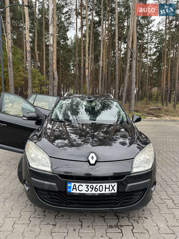 Хетчбек Renault Megane 2010 в Києві фото 4 Хетчбек Renault Megane 2010 в Києві