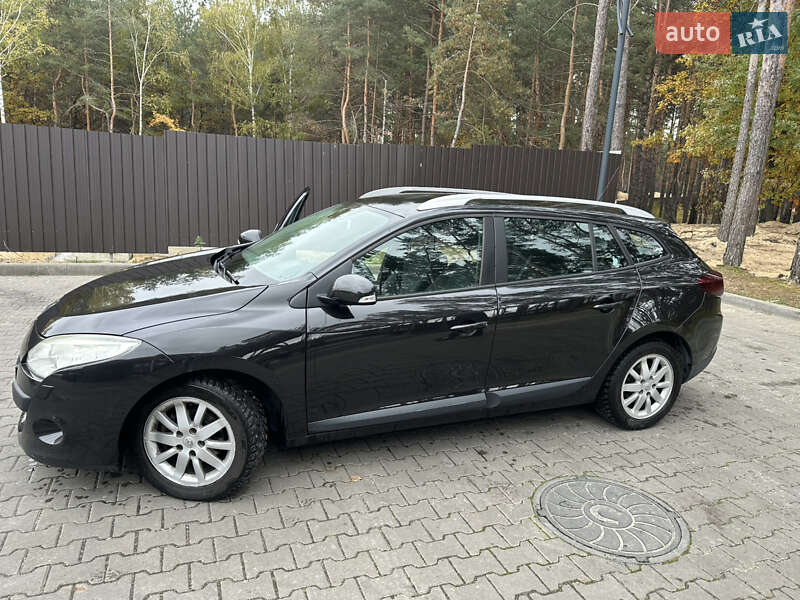 Хетчбек Renault Megane 2010 в Києві фото 8 Хетчбек Renault Megane 2010 в Києві