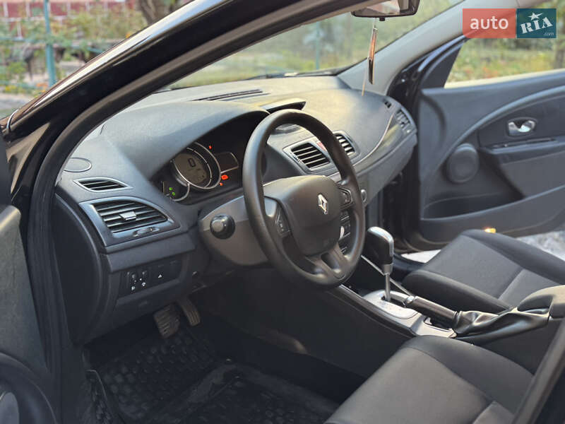 Універсал Renault Megane 2010 в Дніпрі