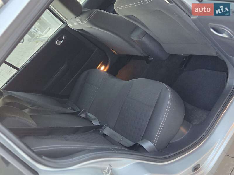 Универсал Renault Megane 2005 в Бучаче фото 32 Универсал Renault Megane 2005 в Бучаче