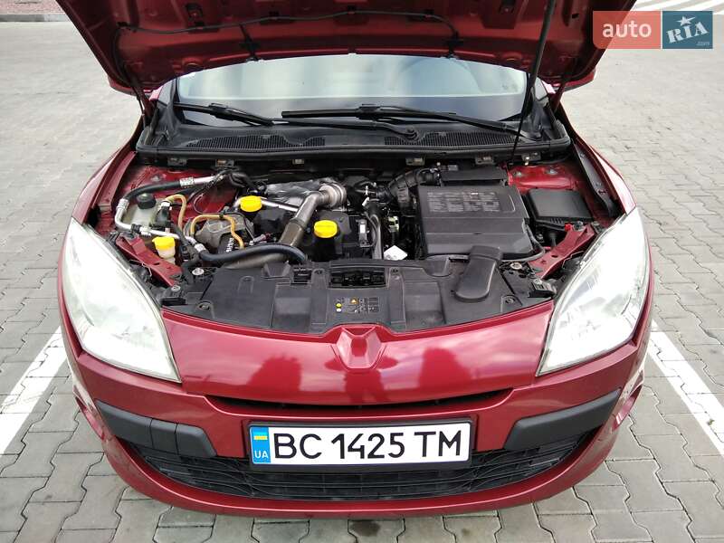 Универсал Renault Megane 2010 в Стрые фото 61 Универсал Renault Megane 2010 в Стрые