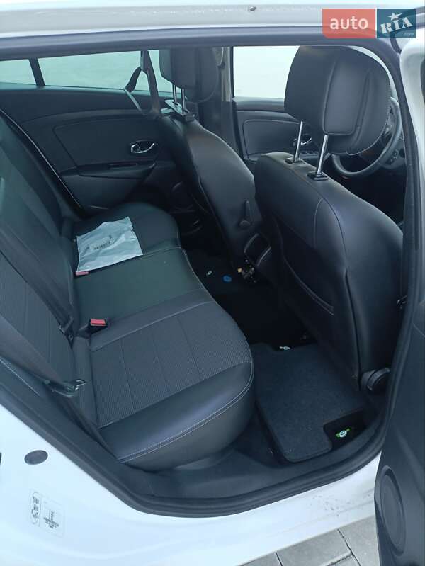 Універсал Renault Megane 2013 в Черкасах фото 14 Універсал Renault Megane 2013 в Черкасах