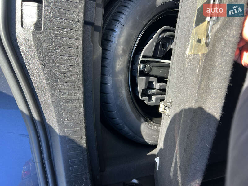 Универсал Renault Megane 2017 в Виннице фото 21 Универсал Renault Megane 2017 в Виннице