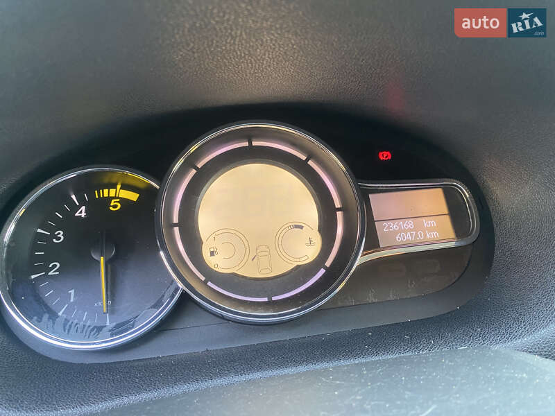 Универсал Renault Megane 2012 в Луцке фото 14 Универсал Renault Megane 2012 в Луцке