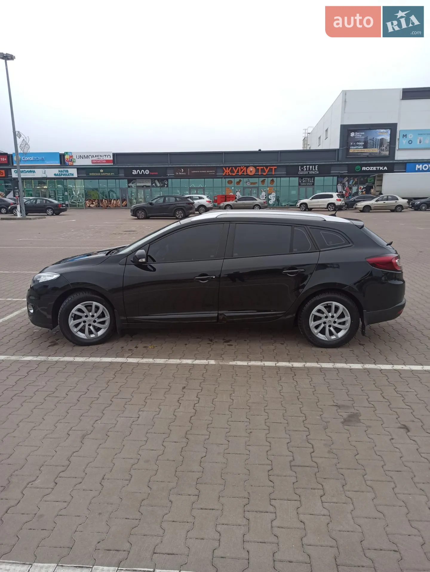 2013 Renault Megane - мініатюра 12