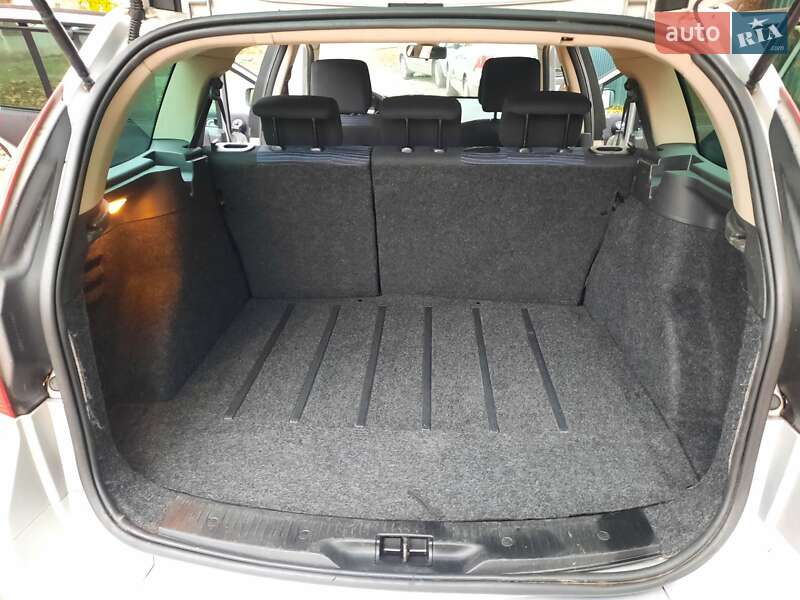 Универсал Renault Megane 2008 в Полтаве фото 95 Универсал Renault Megane 2008 в Полтаве