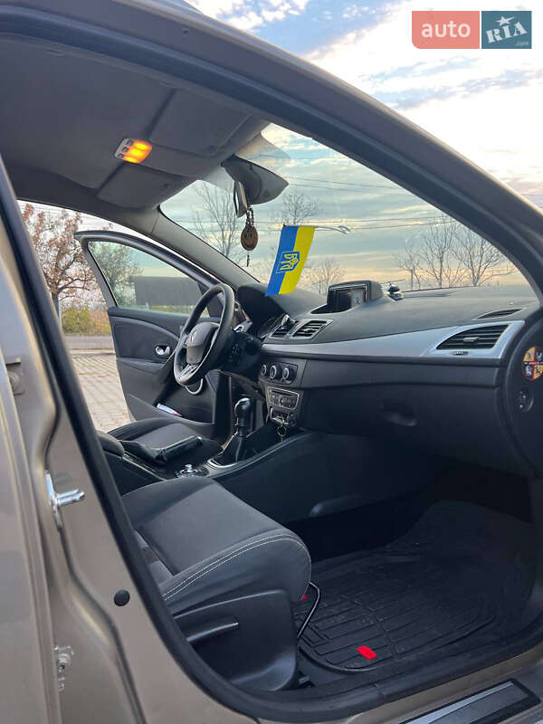 Универсал Renault Megane 2010 в Черновцах фото 8 Универсал Renault Megane 2010 в Черновцах