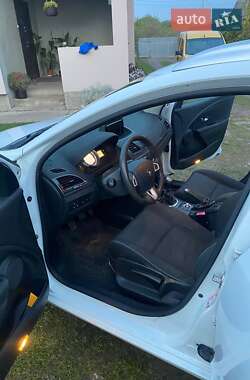 Универсал Renault Megane 2012 в 