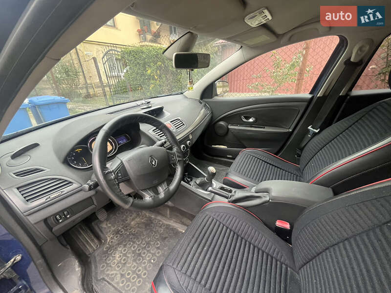 Хэтчбек Renault Megane 2011 в Ужгороде