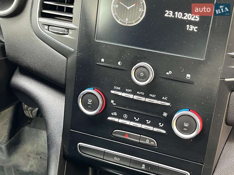 Универсал Renault Megane 2018 в Киеве фото 21 Универсал Renault Megane 2018 в Киеве