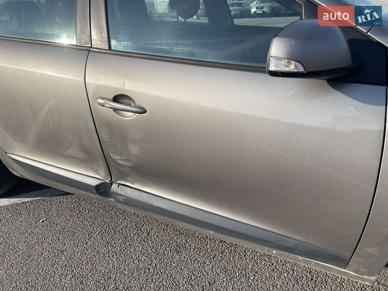 Универсал Renault Megane 2010 в Ровно