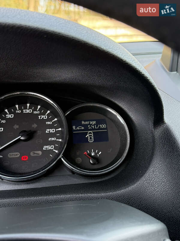 Купе Renault Megane 2012 в Костополе фото 23 Купе Renault Megane 2012 в Костополе