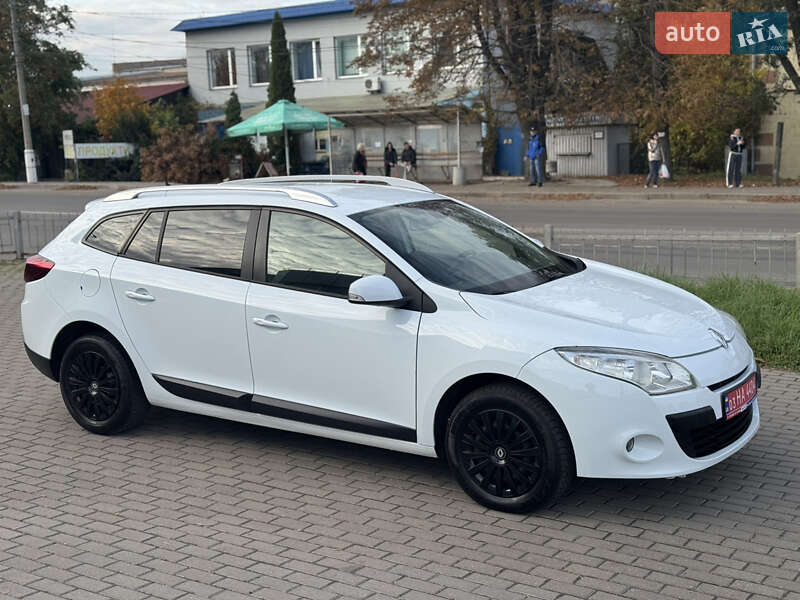 Универсал Renault Megane 2011 в Ровно фото 10 Универсал Renault Megane 2011 в Ровно