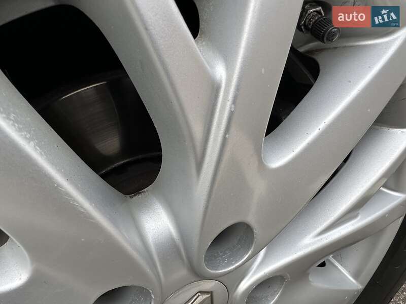 Универсал Renault Megane 2013 в Киеве фото 37 Универсал Renault Megane 2013 в Киеве