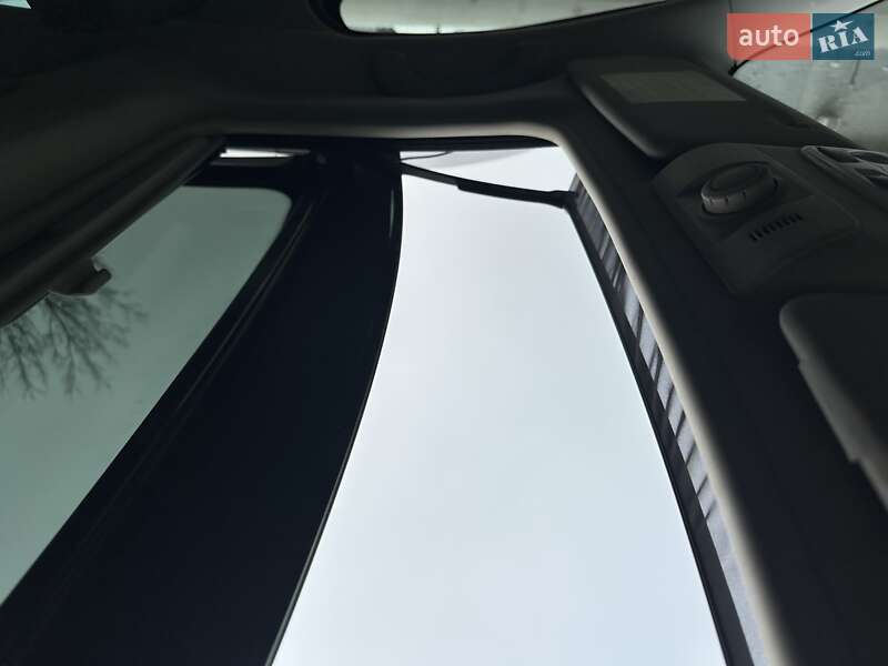 Универсал Renault Megane 2013 в Киеве фото 42 Универсал Renault Megane 2013 в Киеве