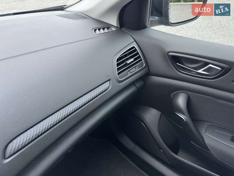 Универсал Renault Megane 2018 в Дубно