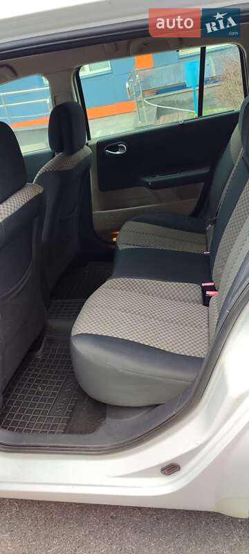 Универсал Renault Megane 2005 в Миргороде фото 12 Универсал Renault Megane 2005 в Миргороде
