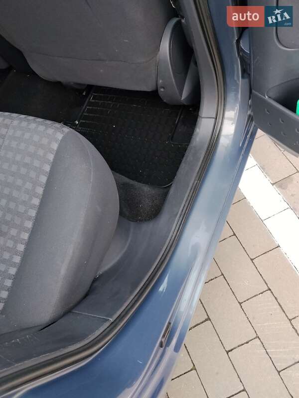 Универсал Renault Megane 2007 в Сумах фото 37 Универсал Renault Megane 2007 в Сумах