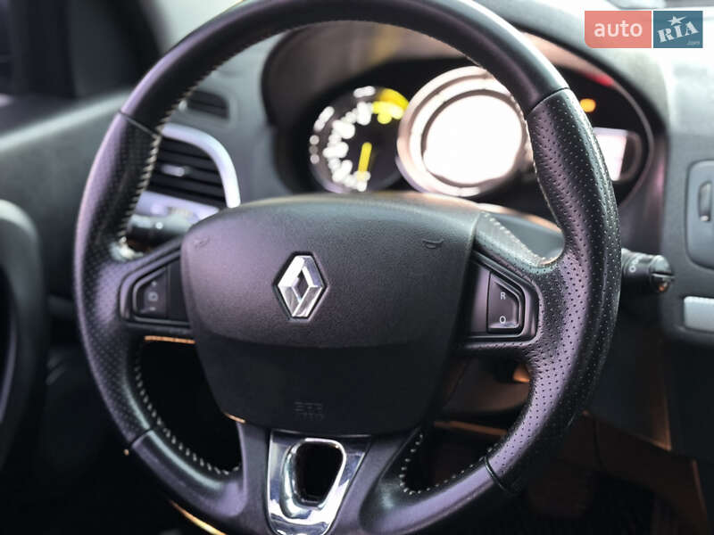 Универсал Renault Megane 2013 в Львове фото 48 Универсал Renault Megane 2013 в Львове