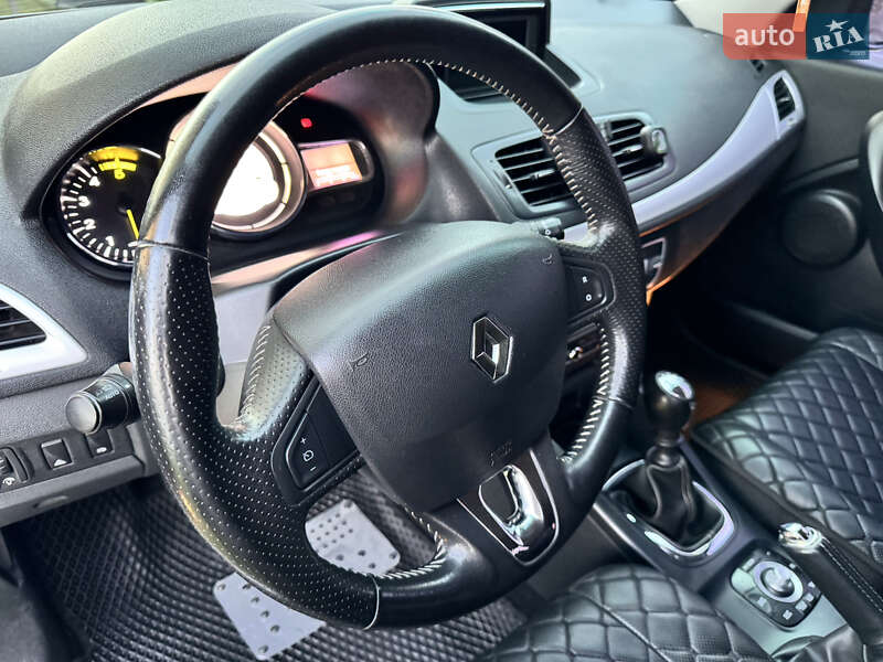 Универсал Renault Megane 2013 в Львове фото 52 Универсал Renault Megane 2013 в Львове