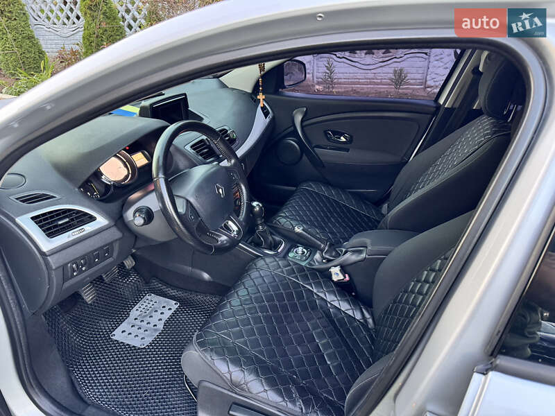 Универсал Renault Megane 2013 в Львове фото 53 Универсал Renault Megane 2013 в Львове