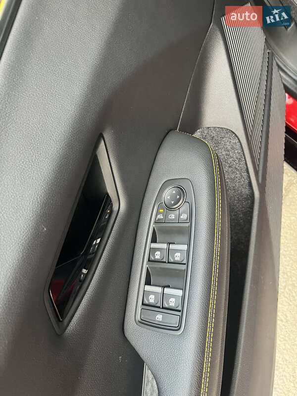 Седан Renault Megane 2023 в Тернополе фото 14 Седан Renault Megane 2023 в Тернополе