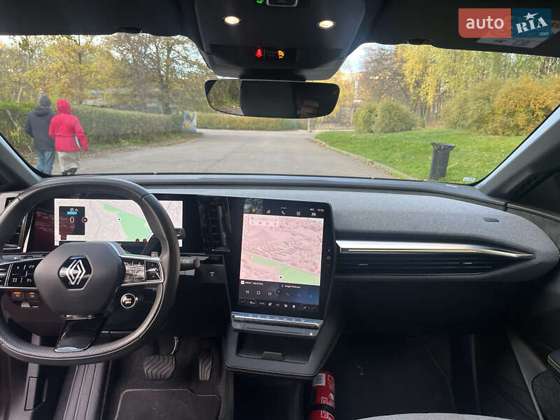Седан Renault Megane 2023 в Тернополе фото 19 Седан Renault Megane 2023 в Тернополе