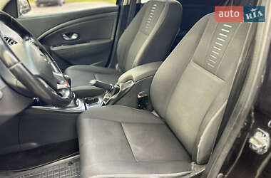 Универсал Renault Megane 2010 в 