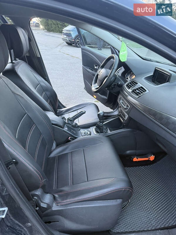 Универсал Renault Megane 2012 в Тернополе фото 15 Универсал Renault Megane 2012 в Тернополе