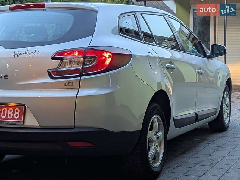 Универсал Renault Megane 2009 в Дубно фото 16 Универсал Renault Megane 2009 в Дубно