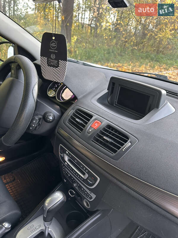 Універсал Renault Megane 2010 в Радивиліві фото 20 Універсал Renault Megane 2010 в Радивиліві