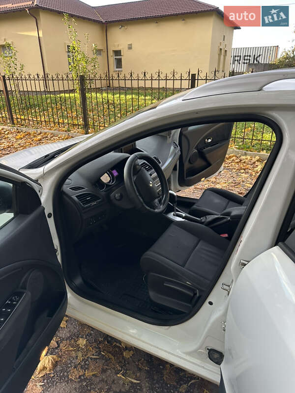 Універсал Renault Megane 2010 в Радивиліві фото 23 Універсал Renault Megane 2010 в Радивиліві