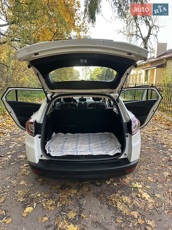 Універсал Renault Megane 2010 в Радивиліві фото 22 Універсал Renault Megane 2010 в Радивиліві