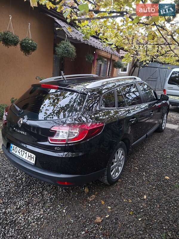 Универсал Renault Megane 2013 в Ужгороде фото 7 Универсал Renault Megane 2013 в Ужгороде