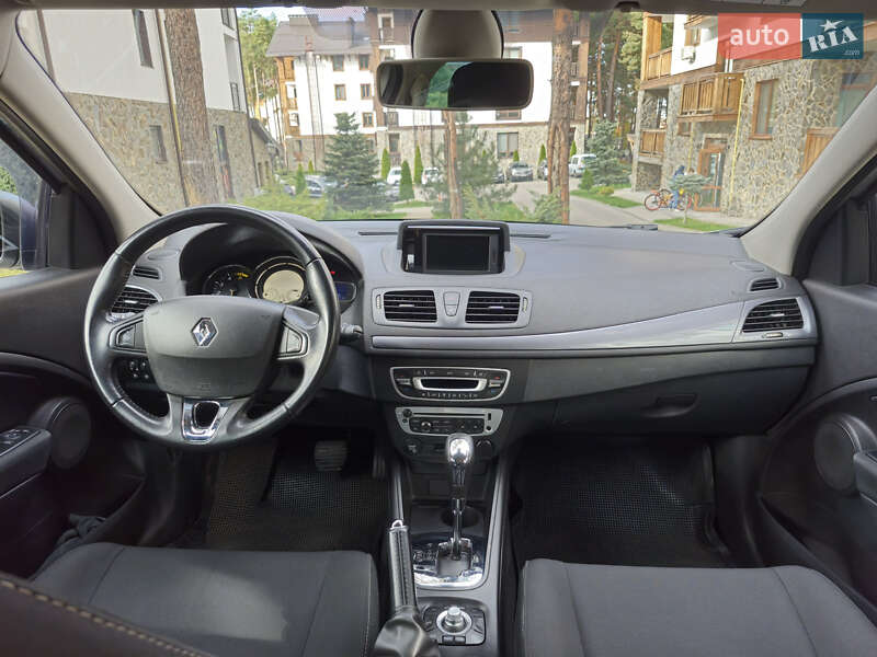 Універсал Renault Megane 2015 в Києві фото 5 Універсал Renault Megane 2015 в Києві