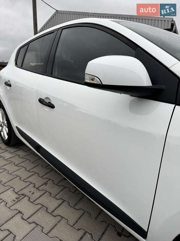 Хэтчбек Renault Megane 2010 в Изяславе